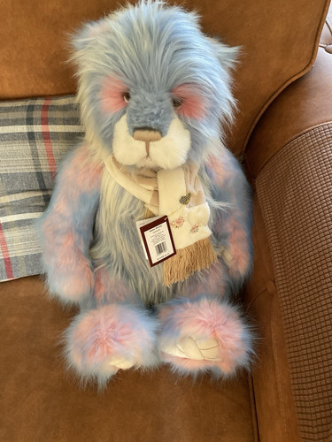 Charlie bears helter - charlie,