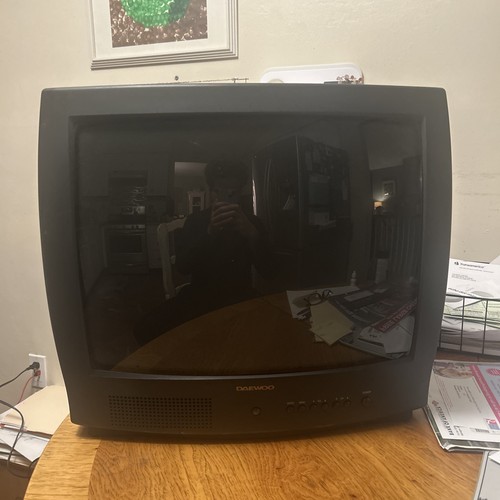 Crt daewoo dtq 20p1fc - 20”, dtq-20p1fc