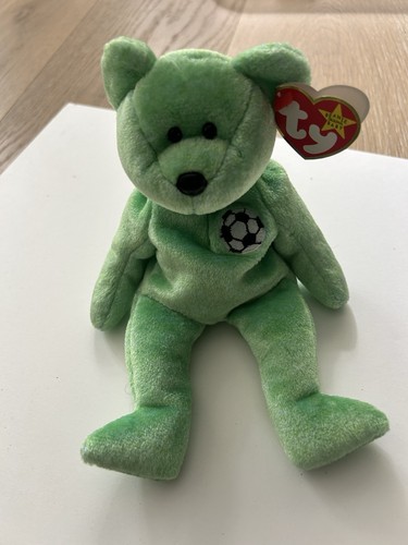 Beanie baby kicks football - ty,