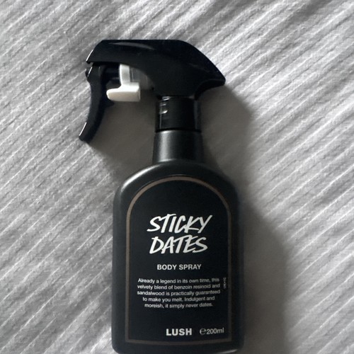 Lush sticky dates - dates, body