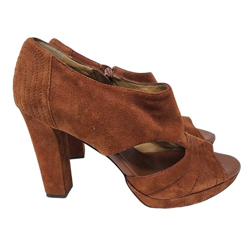 Banana republic size - republic, suede