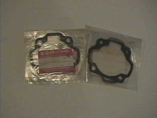 Genuine suzuki cylinder base - suzuki,