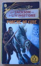 Portal Of Evil - Steve Jackson & Ian Livingstone. Fighting Fantasy Gamebook 37.