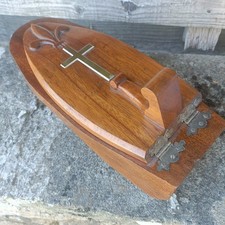 Magnificent Oak Church Holly