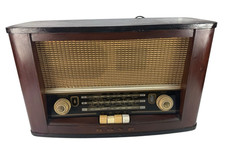 Vintage Bush VHF72 Valve Radio