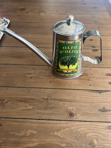 Olive oil can - olive, pourer