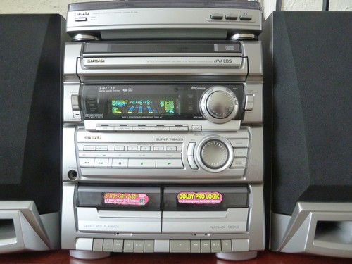 Aiwa stereo turntable - /, 5