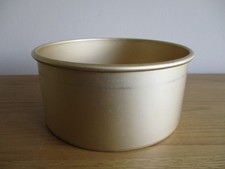 Vintage PRESTIGE Gold Aluminium Cake Tin Baking Loose Base 7 inch diameter VGC