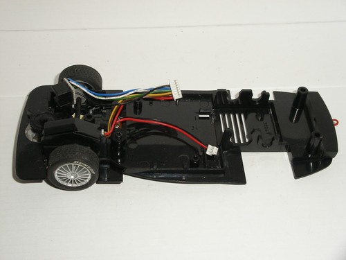 Scalextric w8835 mercedes - scalextric,
