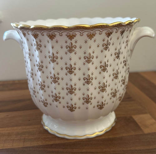 Spode gold fleur lys vase - de,
