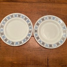 2 x Vintage JAJ Pyrex Chelsea
