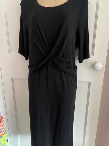 Pepperberry black shift - , dress