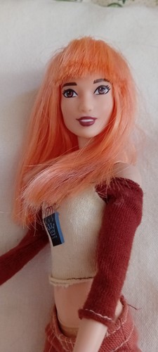Stunning oriental barbie doll - stunning,