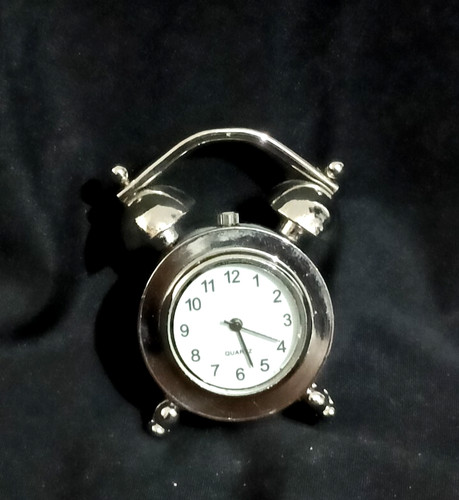 Vintage silver tone novelty - silver,