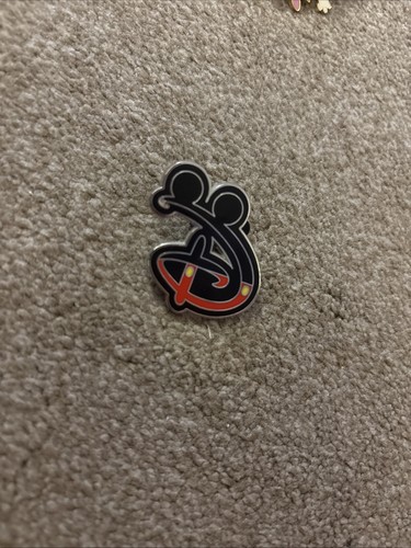 Disney mickey 2011 - disney, d