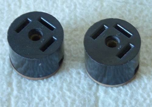 Lucas headlamp plug pin - lucas,