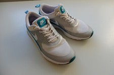 Womens Nike grey white green