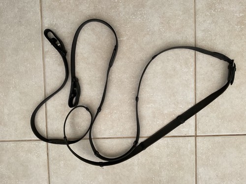 Black webbing reins 108 inches - 108,