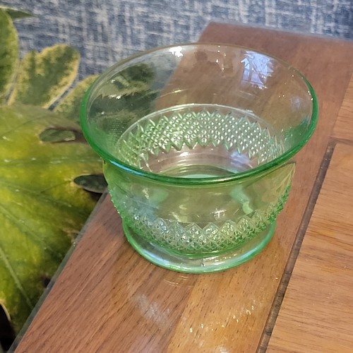 George davidson green pressed - green,
