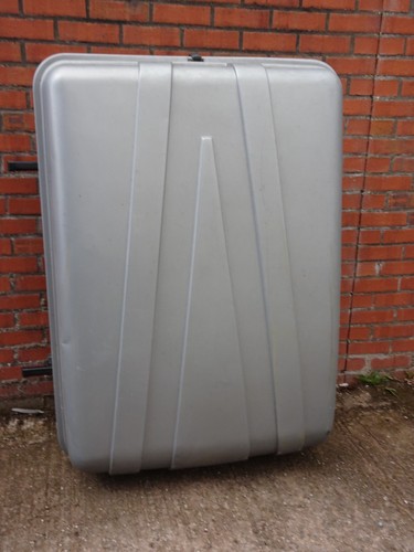 Halfords large car roof box - box, 1