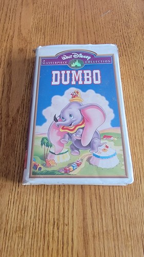 Walt disney dumbo masterpiece - ,