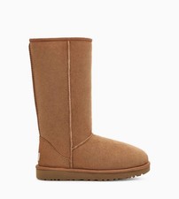 UGG Womens Classic Tall II