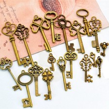19x BIG Large Antique Vintage old Brass Skeleton Keys Lot Cabinet Barrel Lock