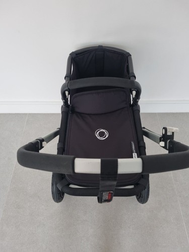 Black bugaboo cameleon maxi - 3,