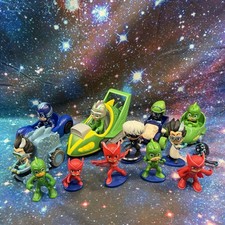 PJ Mask vehicles & Figures