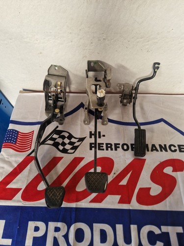 Genuine honda civic type - genuine,