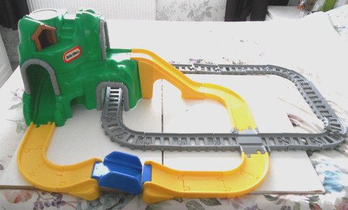 Little tikes toy mountain - little,