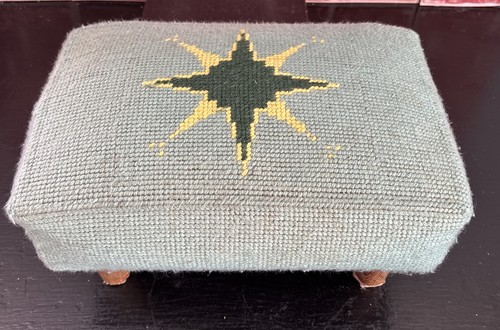 Adorable vintage hand made - hand,
