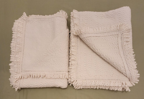 Pair single bedspreads - single, in