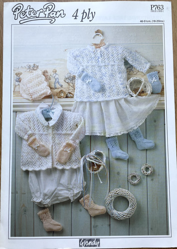 Baby girls traditional - , layette