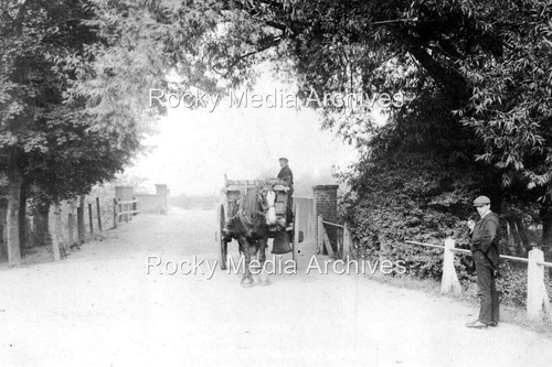 Iuy street view - iuy-92, wanstead