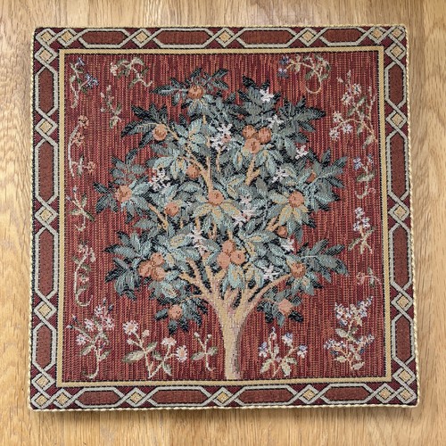 Vintage cluny orange - cluny, tree
