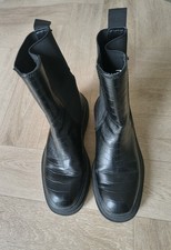 ZARA EMBOSSED ANIMAL PRINT