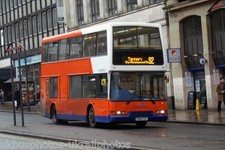 Centrebus V906FEC Leeds 2012