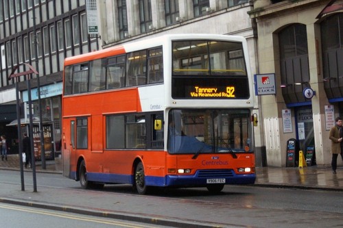 Centrebus v906fec leeds 2012 - centrebus,