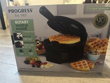 Progress EK4376P 1000W Rotary Non-Stick Waffle Maker Black