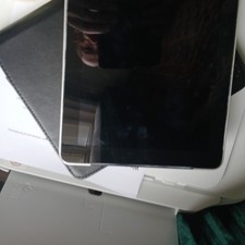 Apple Ipad 1 ,  1st generation
