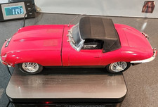 Bburago 1:18 Jaguar E-Type
