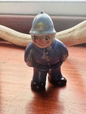 Old vintage wade figure - old, pc