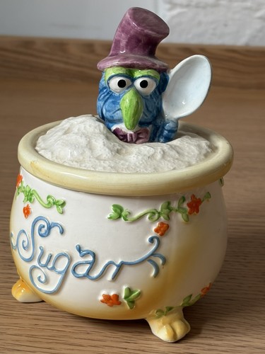 Gonzo ceramic hand - , painted