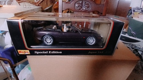 Maisto jaguar xkr special - 1:18,