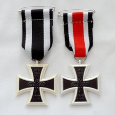 Pair WW1 German Military