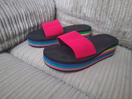 Women pink rainbow - 🌈,
