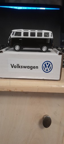High speed volkswagen bus - high, t1
