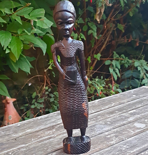 Hand carved wooden - carved, african