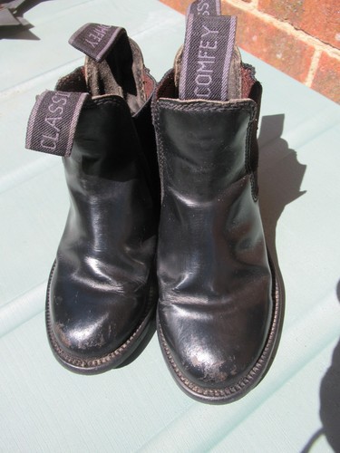 Childs black jodhpur horse - black,